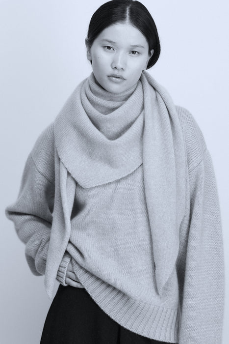 EXTREME CASHMERE<br>n°201 witch 2<br>in GREY