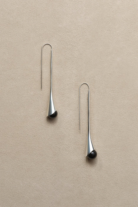 SOPHIE BUHAI<br>VIENNA EARRINGS IN ONYX