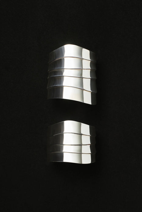 SOPHIE BUHAI<br>LARGE WAVE CUFF