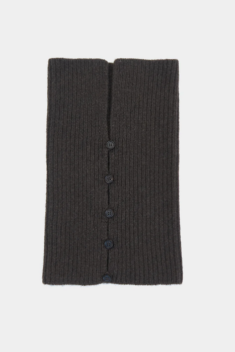 NORLHA<br>BUTTON DOWN SKINNY NECK PIECE<br>in NATURAL YAK BROWN