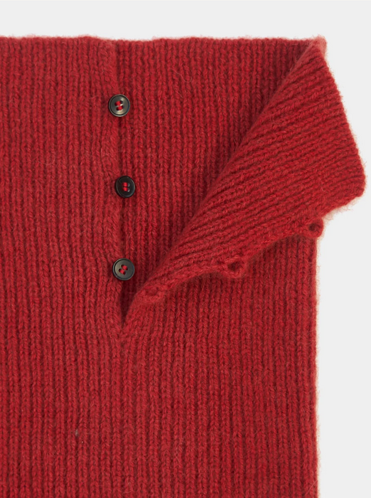 NORLHA<br>BUTTON DOWN NECK PIECE<br>in FLAME RED