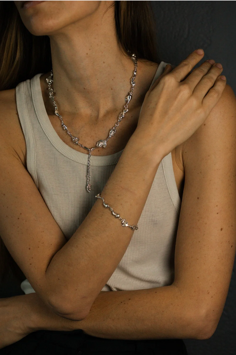 Claudia Lepik<br>CAST BIT BRACELT