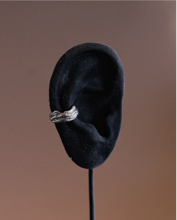 Claudia Lepik<br>MIRA EARCUFF SLIM<br> in SILVER
