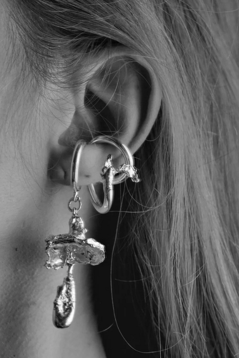 Claudia Lepik<br>ADUON EARCUFF