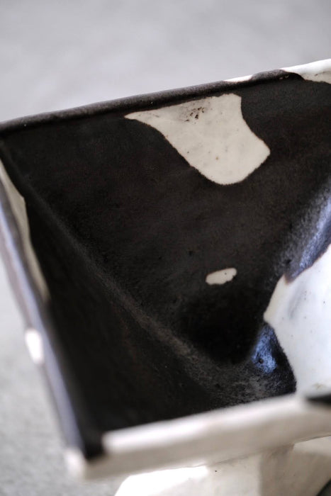 LISA ENGQVIST<BR> CERAMIC TRAY<BR><BR>SOLD OUT