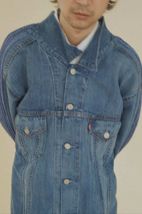 BLESS+CRISTASEYA<br>PATCHED DENIM SWEATER JACKET