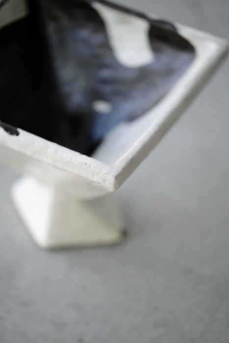 LISA ENGQVIST<BR> CERAMIC TRAY<BR><BR>SOLD OUT