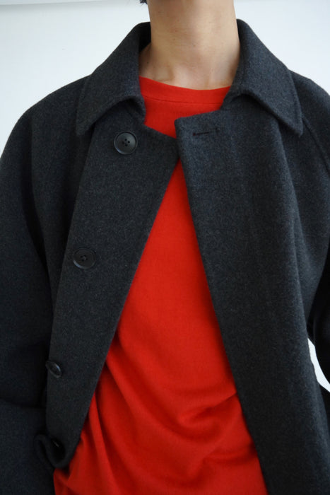EXTREME CASHMERE<br>n°448 walker short<br>in SHADOW
