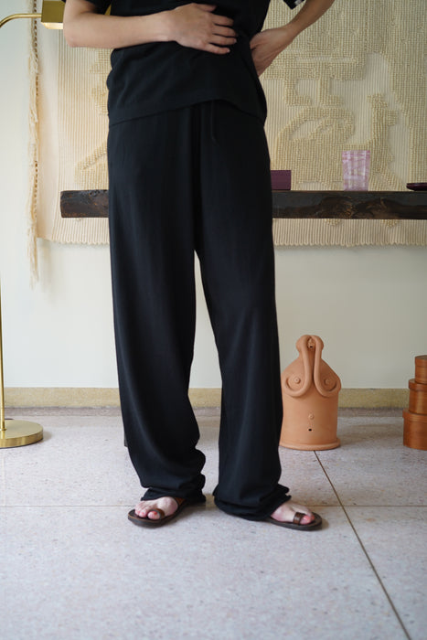 EXTREME CASHMERE<br>n°353 relax<BR>in RAVEN