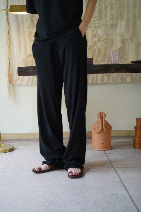 EXTREME CASHMERE<br>n°353 relax<BR>in RAVEN