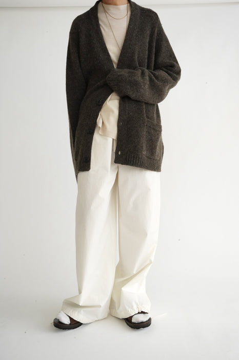CRISTASEYA<br>OVERSIZED SHETLAND CARDIGAN<br>in TAUPE