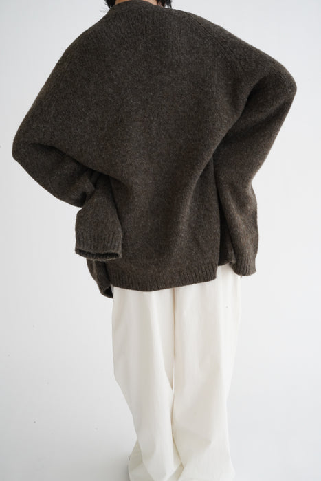 CRISTASEYA<br>OVERSIZED SHETLAND CARDIGAN<br>in TAUPE