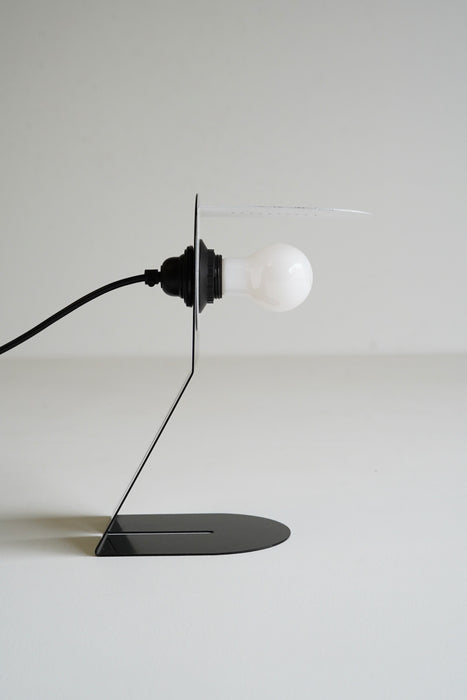 VINTAGE ITALY METAL TABLE LAMP