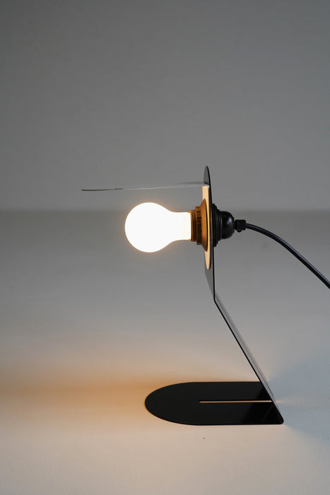 VINTAGE ITALY METAL TABLE LAMP