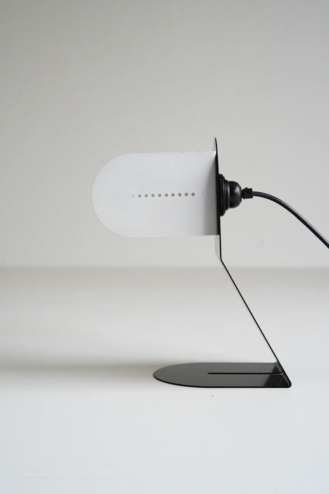 VINTAGE ITALY METAL TABLE LAMP