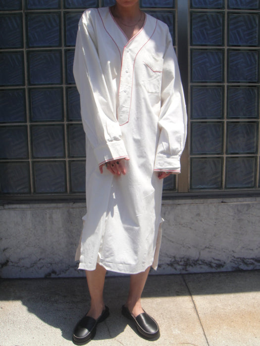 VINTAGE<BR>RED STITCHED SLEEPING DRESS
