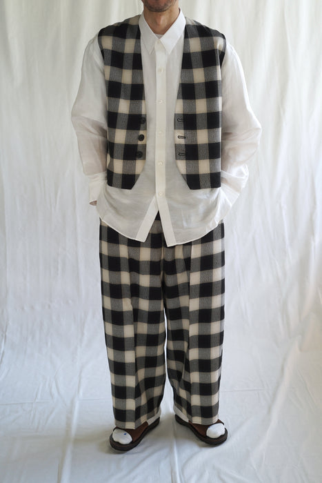 Salvatore Piccolo x CRISTASEYA<br>HANDMADE CLASSIC COLLAR SHIRT<br>in WHITE