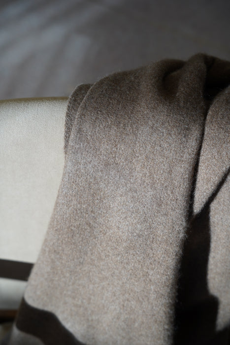 NORLHA<br>NET BOILED SCARF<br>NATURAL YAK GOLDEN BROWN
