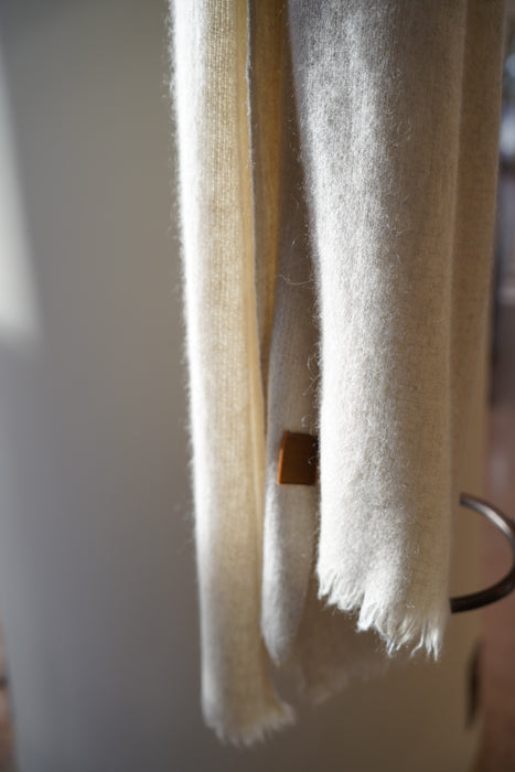 NORLHA<br>NET SCARF<br>in NATURAL YAK WHITE
