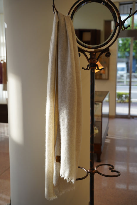 NORLHA<br>NET SCARF<br>in NATURAL YAK WHITE