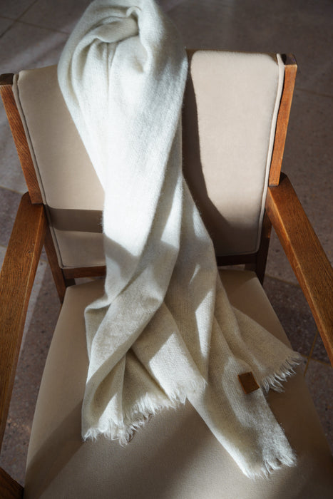 NORLHA<br>NET SCARF<br>in NATURAL YAK WHITE