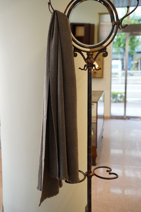 NORLHA<br>NOMAD CLASSIC SCARF<br>in NATURAL YAK GREY