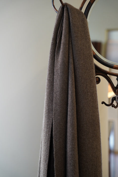 NORLHA<br>NOMAD CLASSIC SCARF<br>in NATURAL YAK GREY