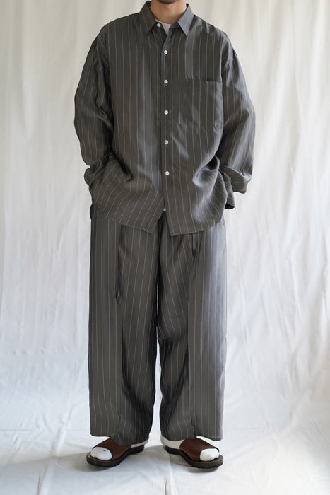 Salvatore Piccolo x CRISTASEYA<br>HANDMADE CLASSIC COLLAR SHIRT<br>in GREY WITH WHITE PINSTRIPES