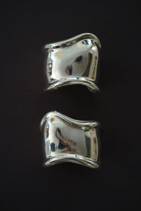 1978s<BR>ELSA PERETTI for TIFFANY & CO. <BR>MEDIUM BONE CUFF