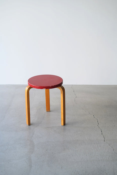 ALVAR AALTO<BR>STOOL60<BR>FINSVEN RED