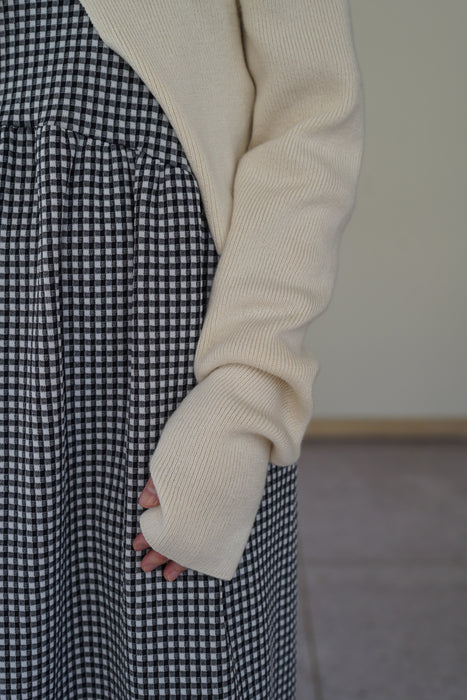 pelleq<br>CASHMERE SILK CARDIGAN <br> <br>SOLD OUT