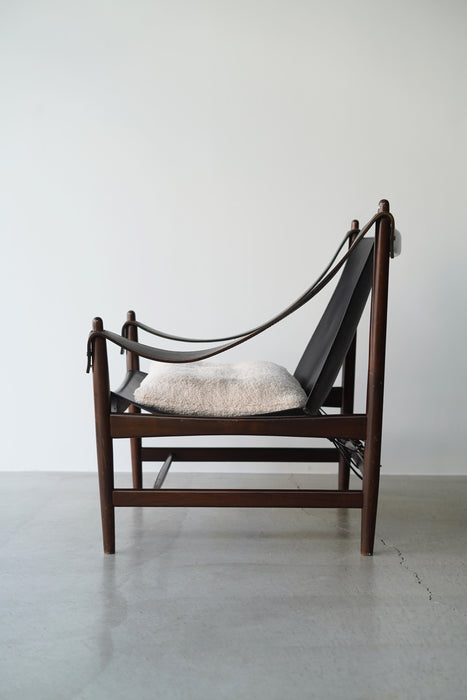 VINTAGE SAFARI LOUNGE CHAIR