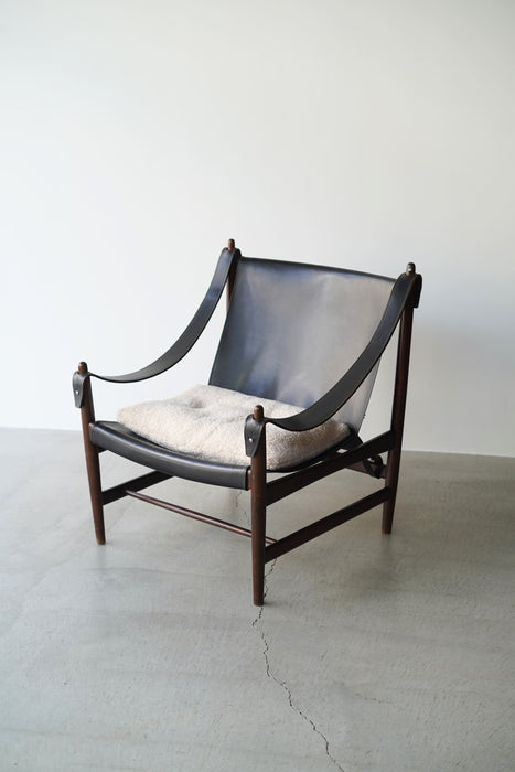 VINTAGE SAFARI LOUNGE CHAIR