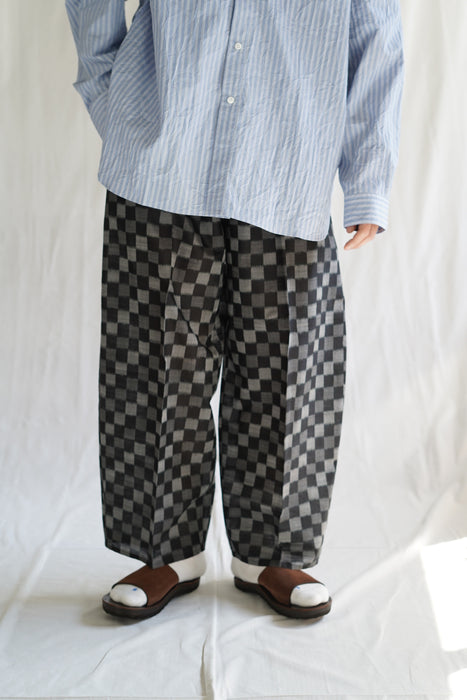 CRISTASEYA<br>MOROCCAN PYJAMA PANTS<br>in BLACK/GREY CHECKS