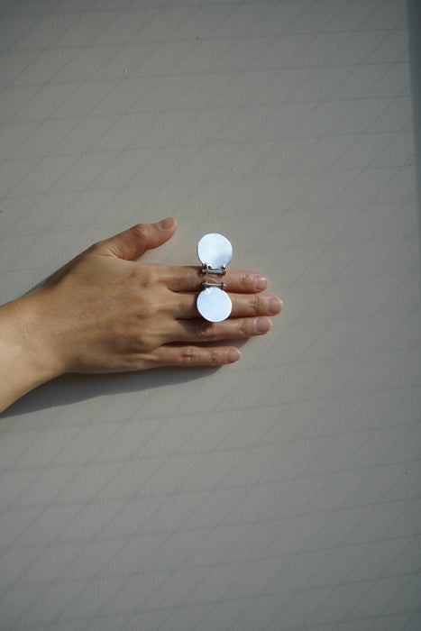 Claudia Lepik<br>DUMBO RING <br> in SILVER