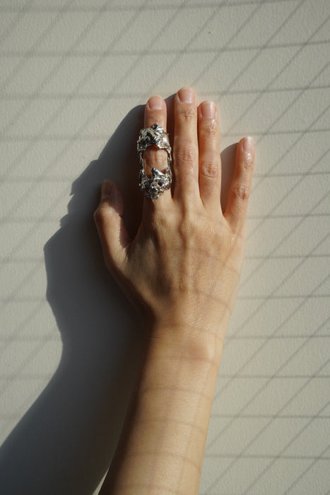 Claudia Lepik<br>CAST BIT ARTICULATED RING
