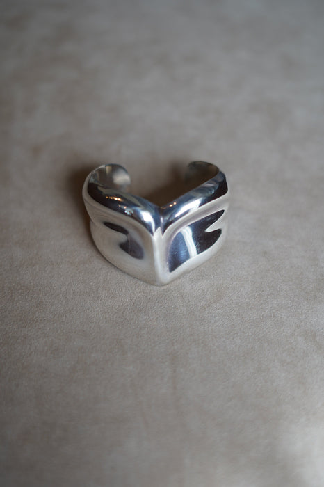 1979s<BR> ELSA PERETTI for TIFFANY & CO. <BR>ZODIAC CUFF LIBRA