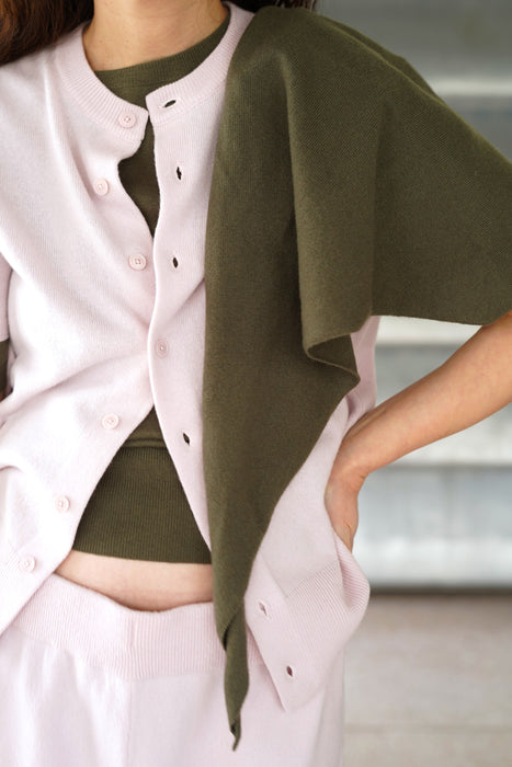 EXTREME CASHMERE<br>n°416 noor<br>in ARMY