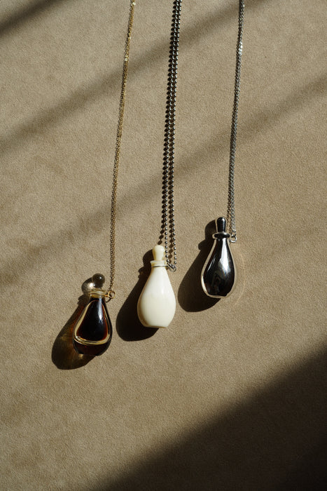 HALSTON by ELSA PERETTI <BR>GOLD PERFUME BOTTLE NECKLACE<BR><BR>SOLD OUT