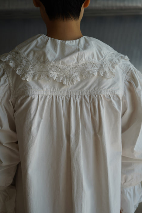 ANTIQUE<BR>COTTON LACE WIDE COLLAR LONG DRESS <BR> <BR>SOLD OUT