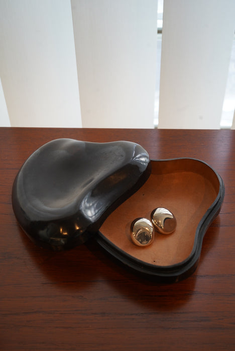 VINTAGE<BR> ELSA PERETTI for TIFFANY & CO.<BR> LEATHER HEART BOX
