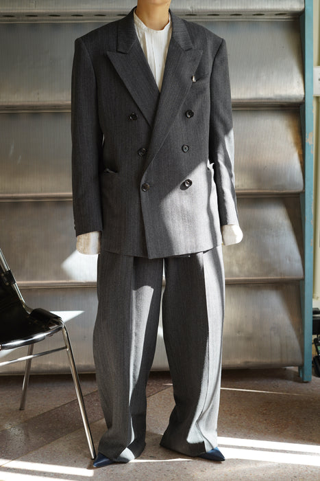 FUMIKA_UCHIDA<br>HERRINGBONE PEAKED LAPEL DOUBLE JACKET