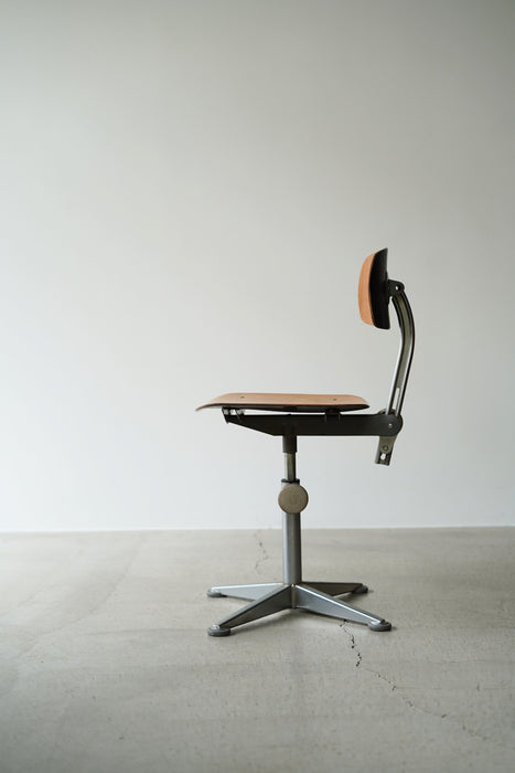 FRISO KRAMER<BR>DRAFTING CHAIR