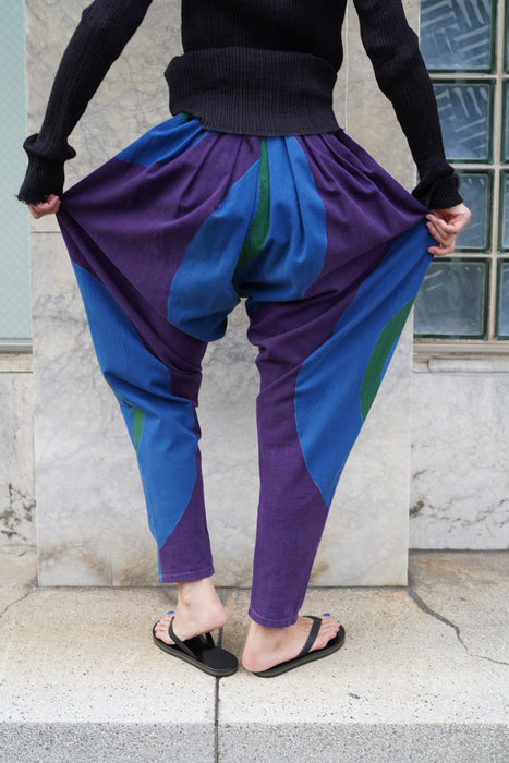 VINTAGE<br>KENZO PARIS<br>ART-TEXTILE FLUID JODHPUR TROUSERS
