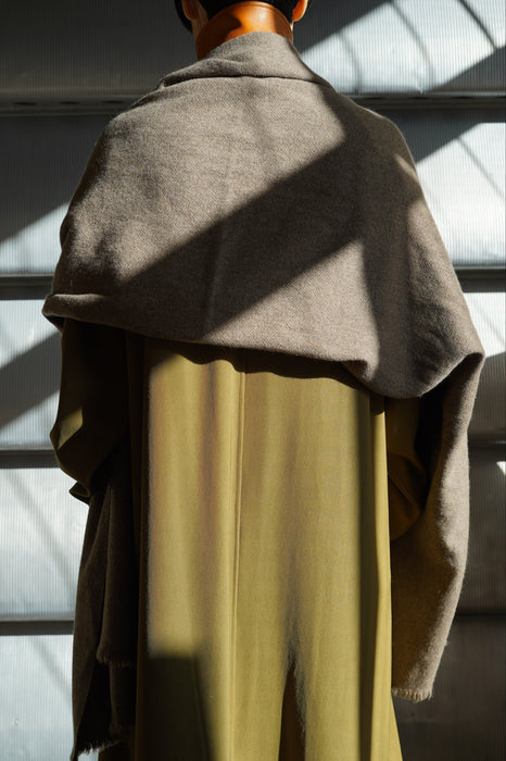 NORLHA<br>NOMAD CLASSIC SCARF<br>NATURAL YAK GREY