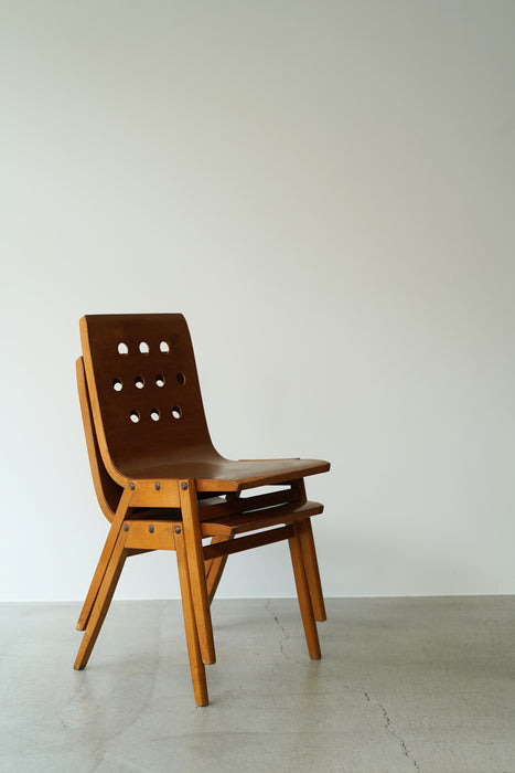 ROLAND RAINER<BR>STACKING CHAIR<BR><BR>SOLD OUT