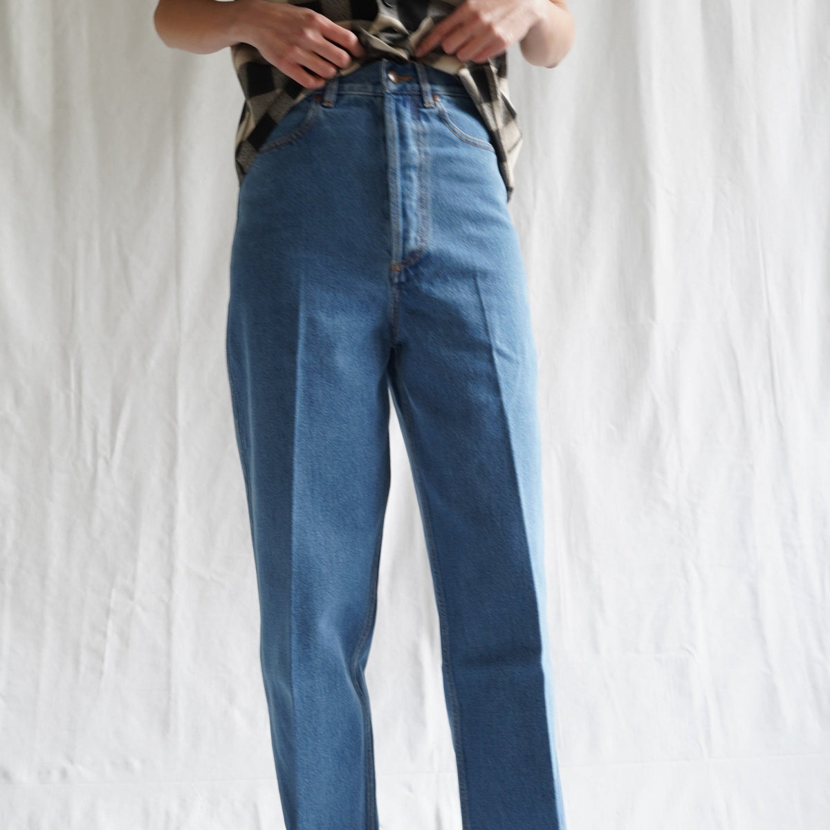 CRISTASEYA クリスタセヤ HIGH-WAISTED JEANS CRISTASEYA BLEACHED DENIM HIGH-WAISTED JEANS – PORT