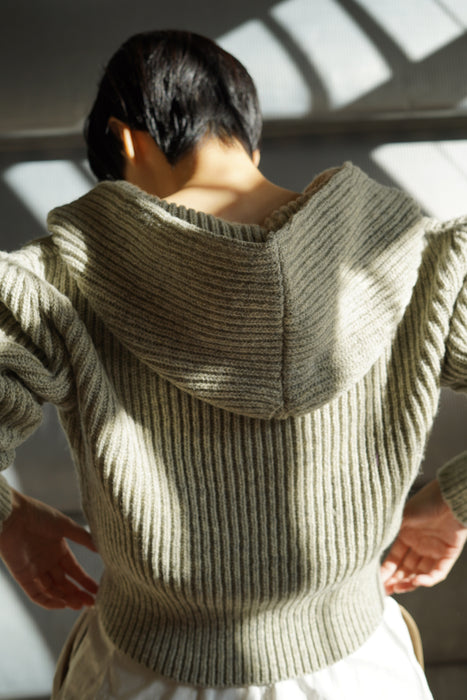 FUMIKA_UCHIDA<br>SHETLAND RIB STITCH HOODED CARDIGAN