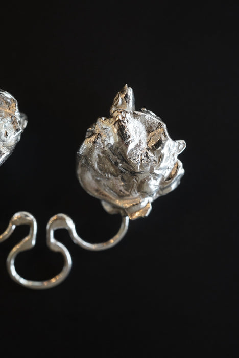 Claudia Lepik<br>PETIT BOUQUET NOSEPIECE