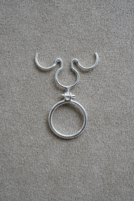 Claudia Lepik<br>EMPTY MOON NOSEPIECE